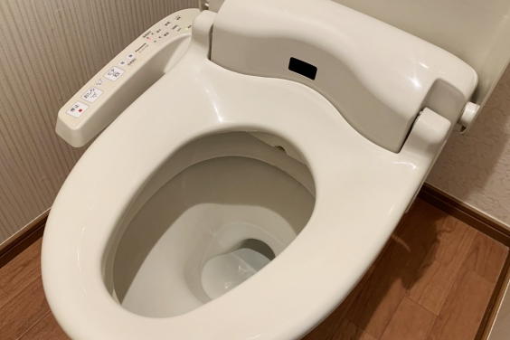 ウォシュレットの取り換え